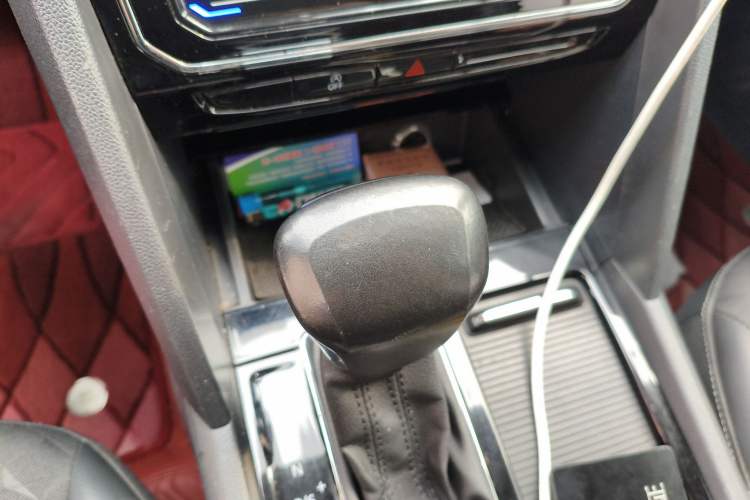 Used Volkswagen Teramont X 2019 380TSI Four-Wheel Drive Luxury Edition Gear Lever