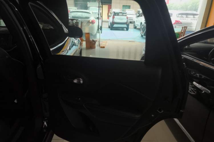 Used Jeep Cherokee 2017 2.0L Superior Edition