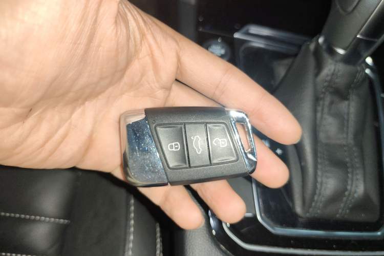 Used Volkswagen Magotan 2020 330TSI DSG Leading Model Vehicle Key