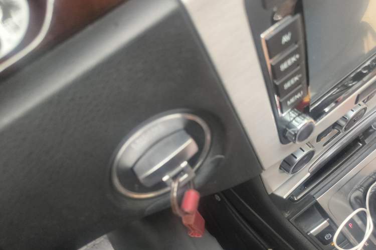 Used Volkswagen Magotan 2012 Travel Edition 2.0 TSI Comfort Version