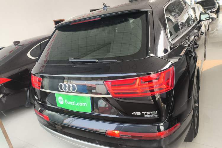 Used Audi Q7 2016 45 TFSI Technology Edition
