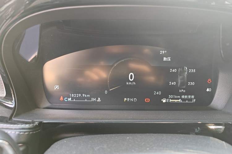 Used Lincoln Corsair 2022 2.0T Two-Wheel Drive Deluxe Edition