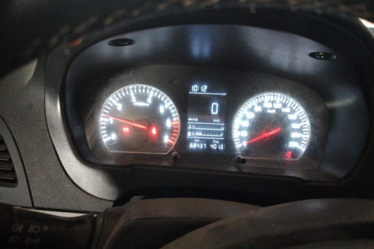 Used Foton Tunland 2018 2.4L E5 Two-Wheel Drive Elite Version Long Wheelbase 4G69S4M
