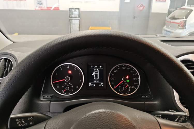 Used Volkswagen Tiguan L 2016 280TSI Automatic Two-Wheel-Drive Silk Road Style Edition