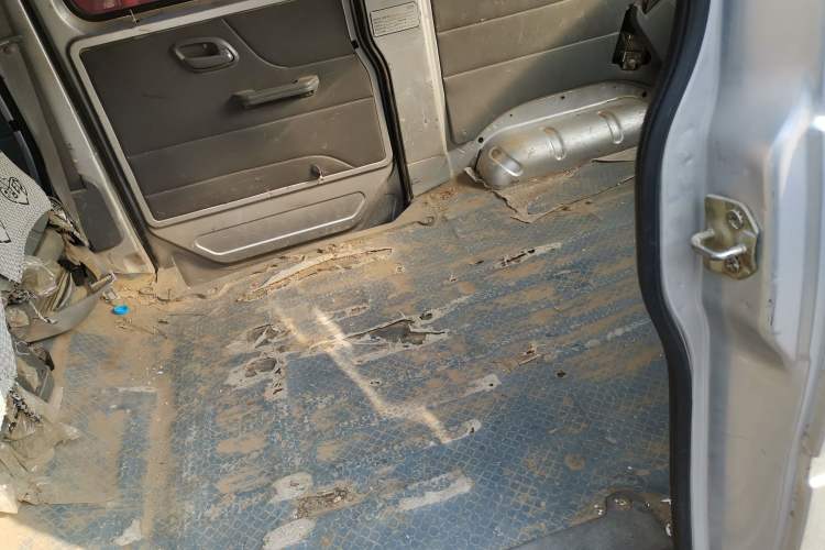 Used Dongfeng Xiaokang V07S 2011 1.0L Base Version AF10-06