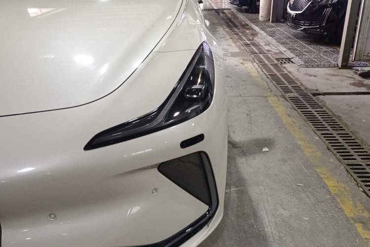 Used IM LS7 2023 90 kWh Elite Rear-Drive Version