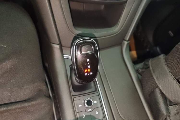 Used Cadillac XT5 2020 28T Four-Wheel Drive Luxury Version Gear Lever