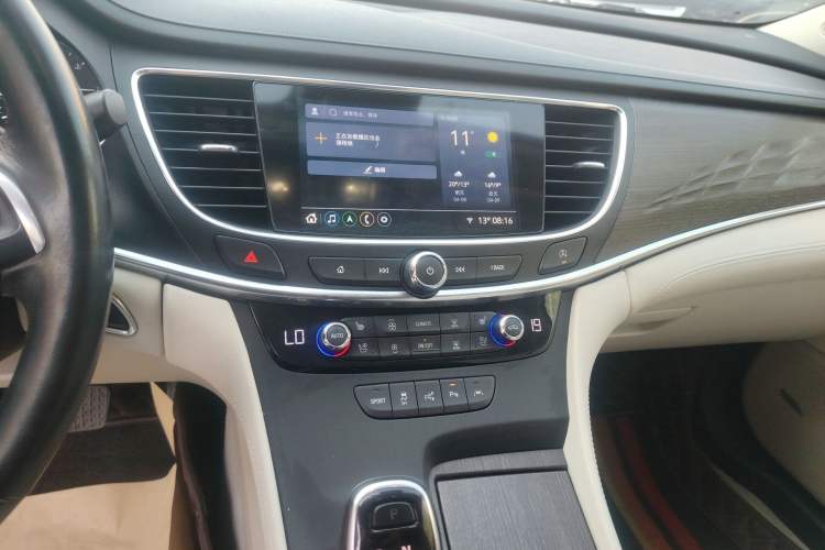 Used Buick LaCrosse 2022 Avenir Avia First Edition
