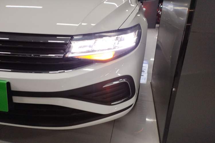 Used Volkswagen Bora 2025 Facelifted 200TSI DSG Yuexing Navigation Edition