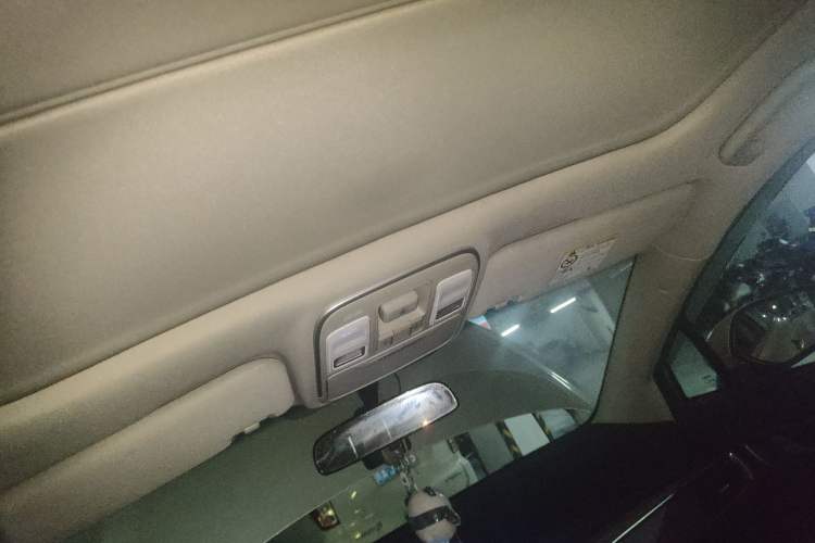 Used Geely Auto Emgrand GS 2017 Elegant Edition 1.3T Automatic Smart Connectivity Model
