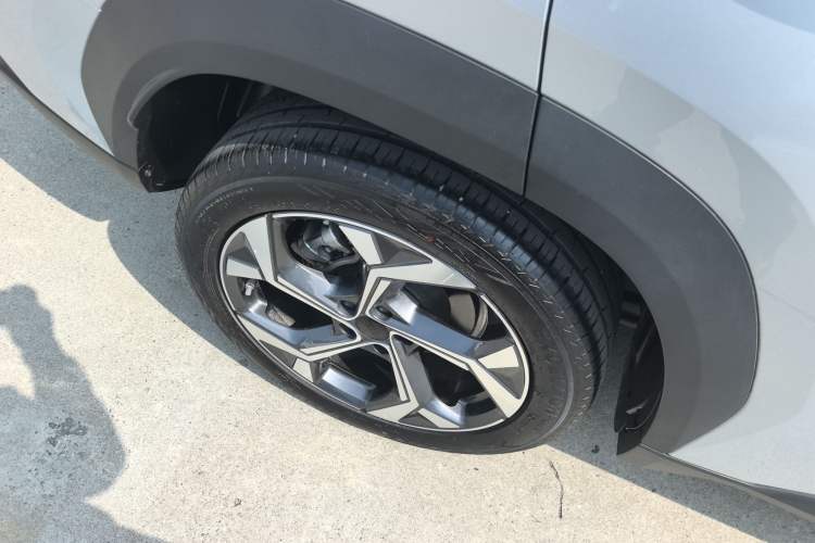 Used Geely Auto FX11 2023 1.5TD DCT Prestige Edition