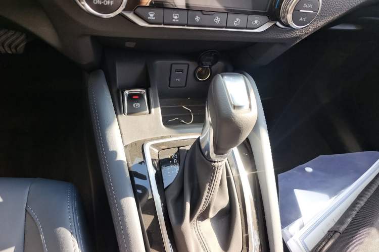 Used Nissan Qashqai 2025 Facelifted Honor 2.0L CVT XV+ Leading Edition
