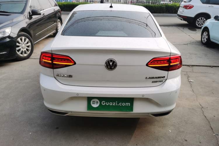 Used Volkswagen Lamando 2019 230TSI DSG Fashion Edition China VI Rear