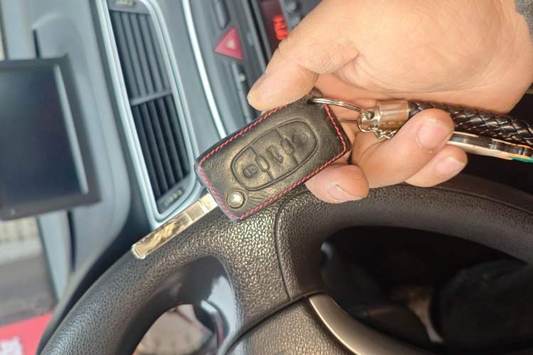 Used Peugeot 308 2012 1.6L Manual YouShang Edition
