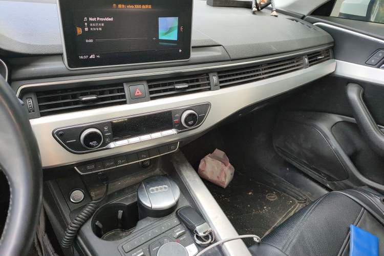 Used Audi A4L 2018 30th Anniversary Edition 40 TFSI Fashion Model