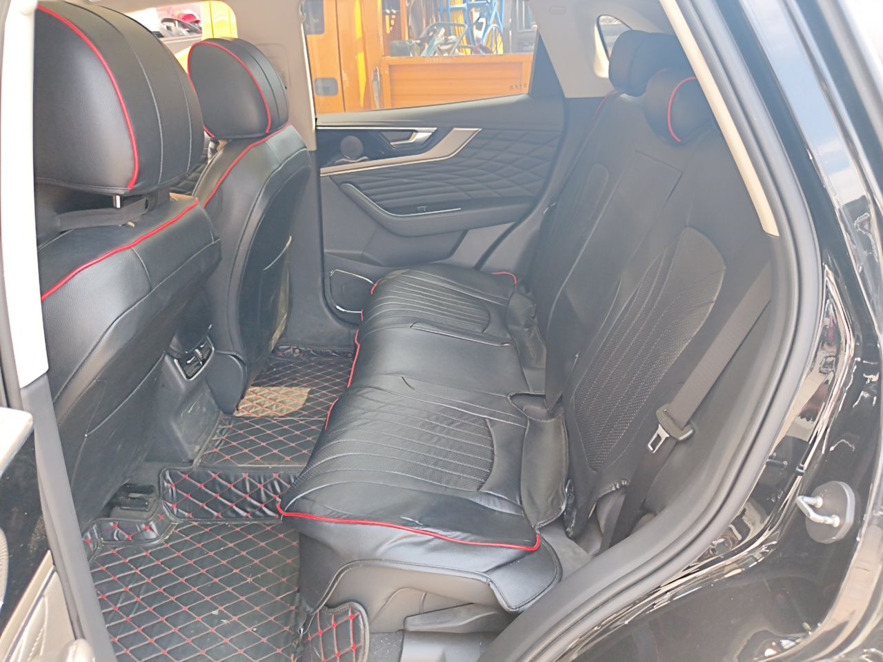 Hongqi HS5 2022 Revised Version 2.0T Smart Connect Flagship Edition — снимка 17