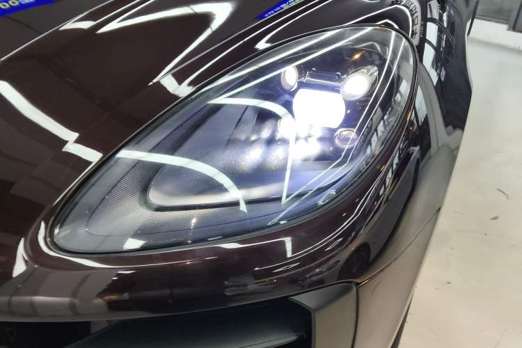 Used Porsche Macan 2018 Macan 2.0T