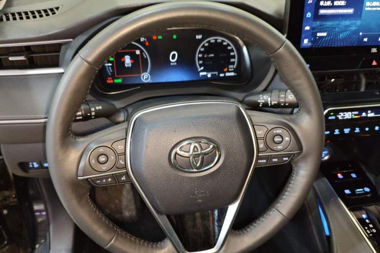 Used Toyota Venza 2022 Dual-Engine 2.5L CVT Four-Wheel Drive Supreme Edition Steering Wheel
