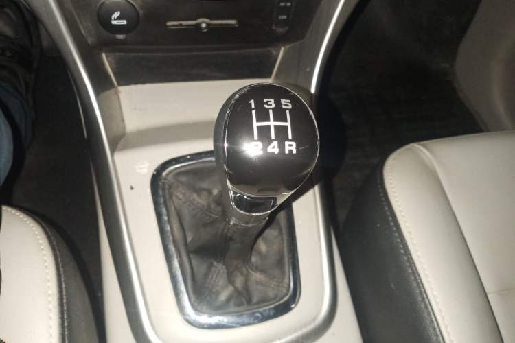 Used FORTHING S500 2016 1.6L Manual Luxury Edition
