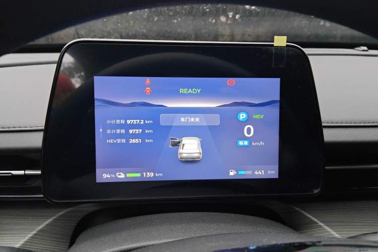 Used Wuling Xingguang 2024 Co-creation Edition 150 Standard Model
