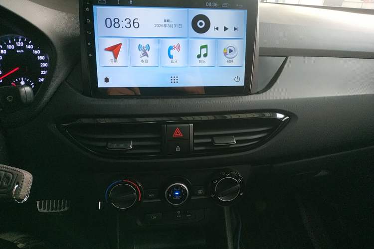 Used Hyundai Celesta 2018 1.6L Automatic GL Enjoyment Edition China VI compliant