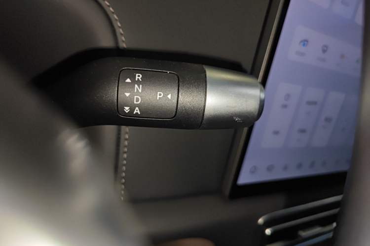 Used Li Auto L8 2025 Ultra Smart Refreshed Edition
