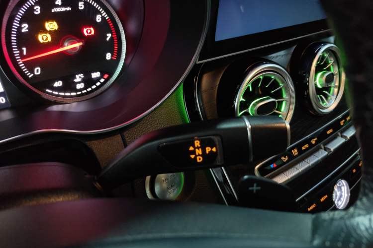 Used Mercedes-Benz C-Class 2018 C 200 L Sport Edition Gear Lever