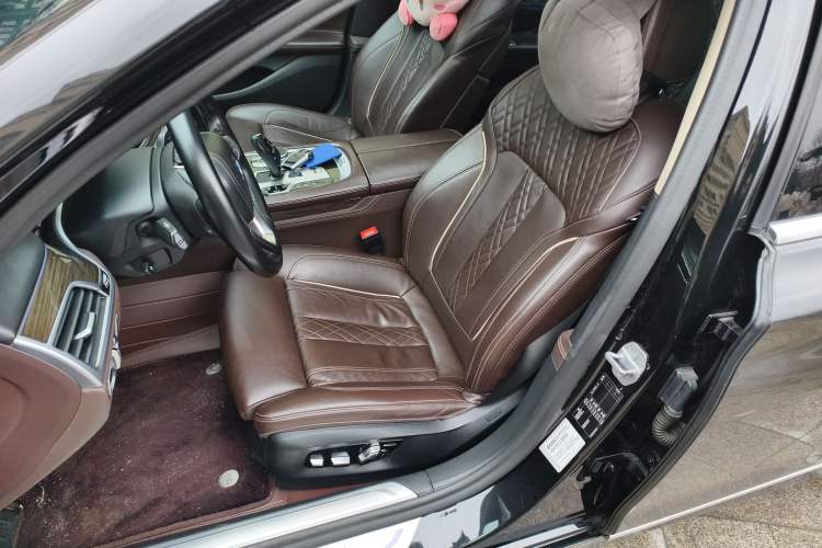 Used BMW 7 Series 2019 730Li Luxury Package