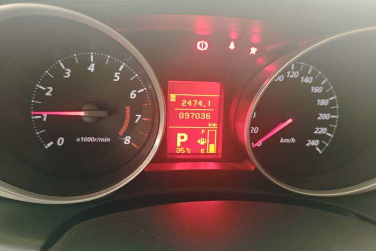Used Mitsubishi ASX 2013 2.0L CVT Two-Wheel Drive Elite Edition
