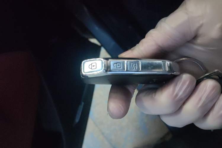 Used Kia Sportage (Chinese Domestic Model) 2023 2.0T Four-Wheel Drive Flagship Version