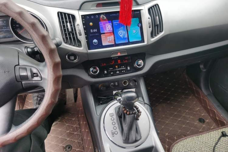 Used Kia Sportage R 2015 2.0L Automatic Two-Wheel Drive GLS Audio And AC Panel