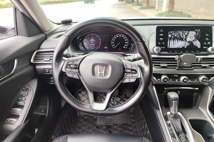 Used Honda Accord 2018 260TURBO Luxury Edition China V Emission Standard