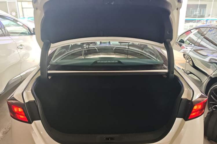 Used Nissan Teana 2021 2.0L XL Comfort Edition Trunk