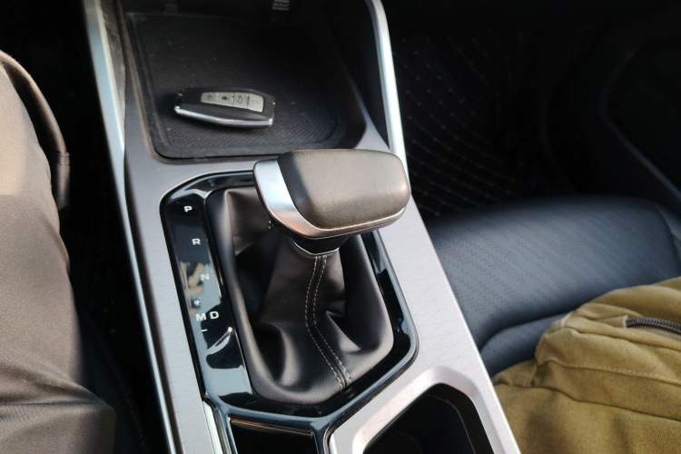 Used Geely Auto Emgrand 2022 4th Generation 1.5L CVT Luxury Model
