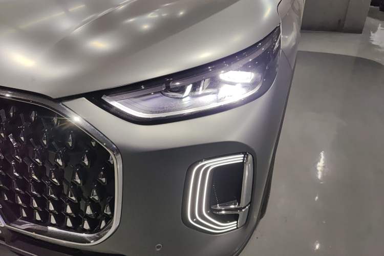 Used Chery Tiggo 8 L 2024 2.0T Two-Wheel Drive Prestige Version 5 Seats