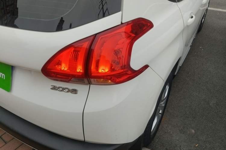 Used Peugeot 2008 2014 1.6L Automatic Fashion Edition