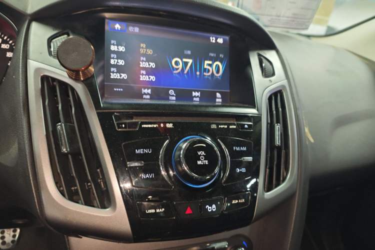 Used Ford Focus 2012 Sedan 1.6L Manual Fashion Edition