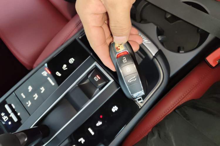 Used Porsche Macan 2023 Macan 2.0T