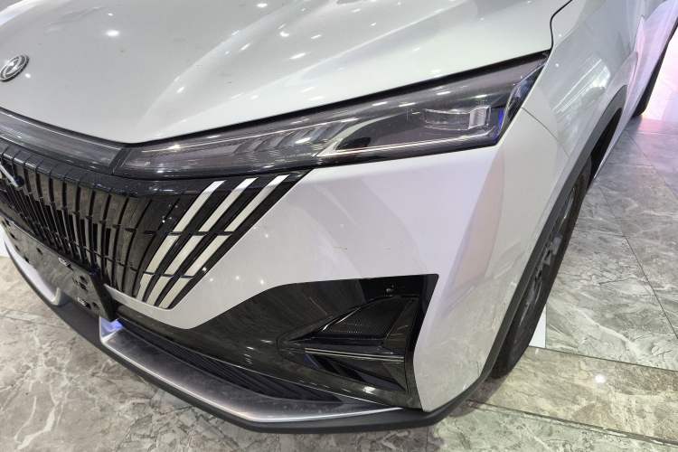 Used Dongfeng Aeolus Mage 2025 1.5T JingShang Edition
