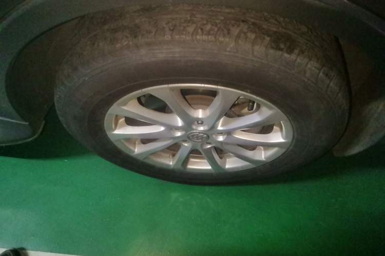 Used Buick Envision 2016 20T Two-Wheel-Drive Elite Model
