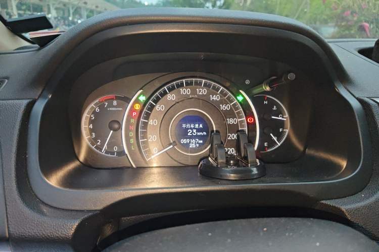 Used Honda CR-V 2016 2.0L two-wheel drive Urban Edition
