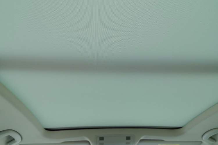 Used Volkswagen Golf Sportsvan 2019 280TSI Automatic Trendy Model China VI Standard Headliner