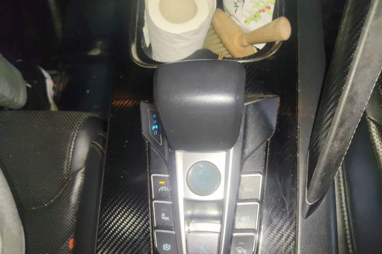 Used BYD Song Pro New Energy 2019 EV High-Power Long-Range Flagship Model Gear Lever