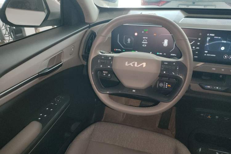 Used Kia EV5 2024 530 Land