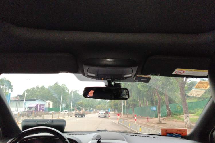 Used Lincoln MKC 2017 2.0T Two-Wheel Drive Deluxe Edition