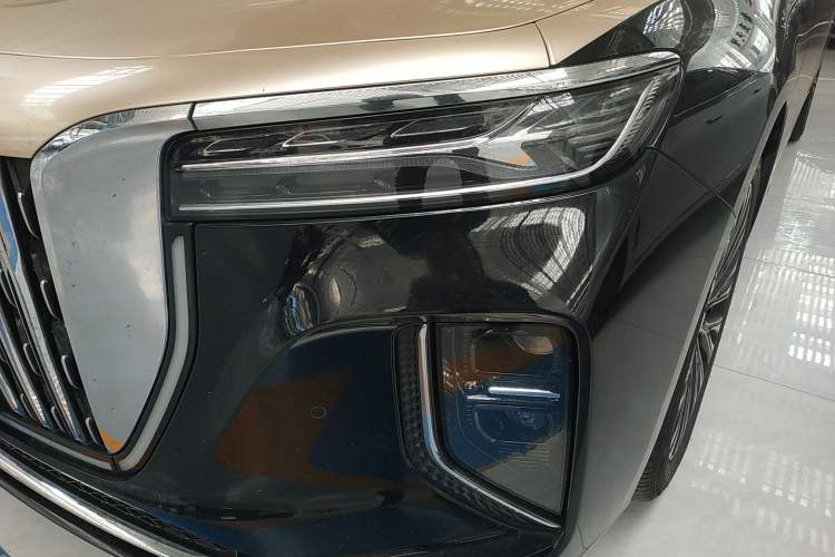 Used Hongqi H9 2024 2.0T Qixiang Luxury Business Edition Left Front Headlight
