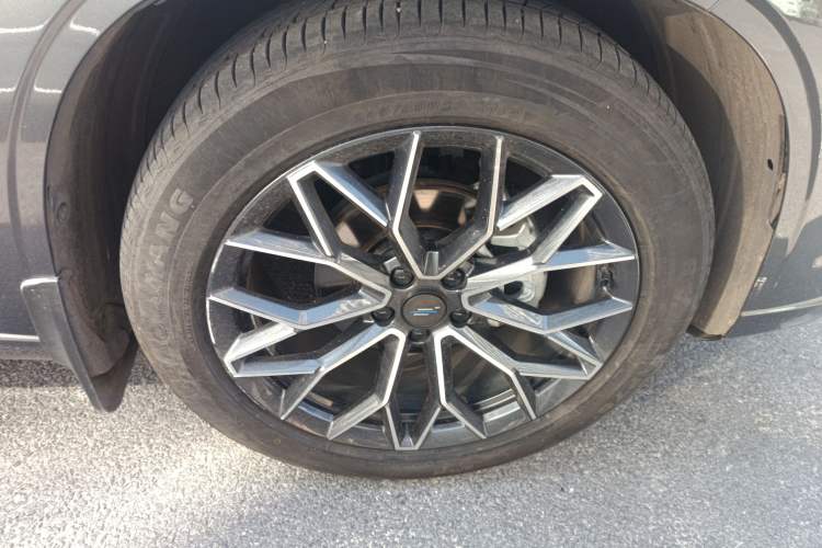 Used CHANGAN OSHAN Z6 New Energy 2023 ZhiDian iDD 150KM Flagship PLUS Smart Parking Edition
