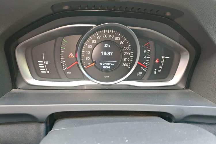 Used Volvo S60 2017 S60L T3 Smart Upgrade Edition
