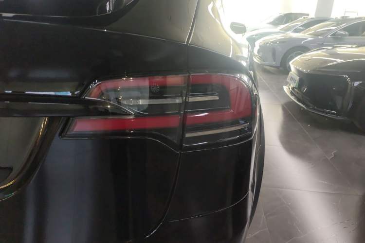 Used Tesla Model X 2023 Dual-Motor All-Wheel-Drive Version