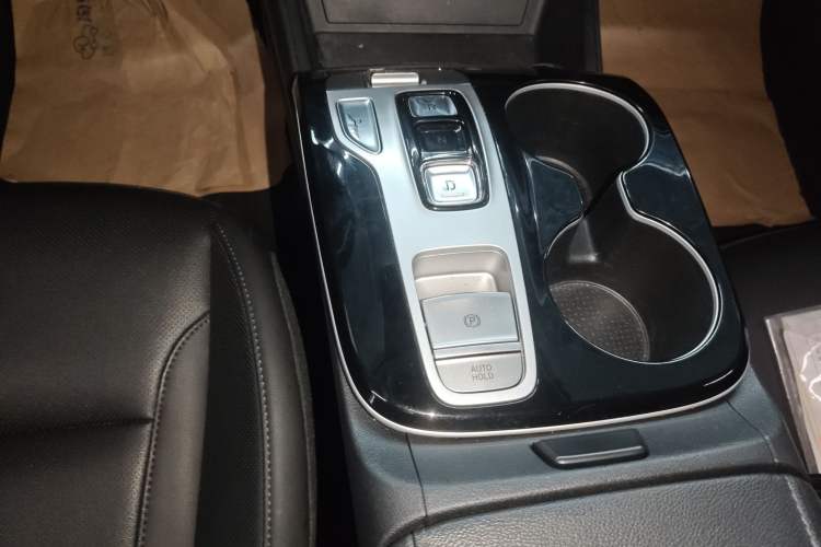 Used Hyundai Tucson 2021 Tucson L 1.5T DCT Luxury Prestige Edition Gear Lever